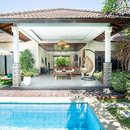 סמיניאק Gracia Bali Villas & Apartment Managed By Manara מראה חיצוני תמונה