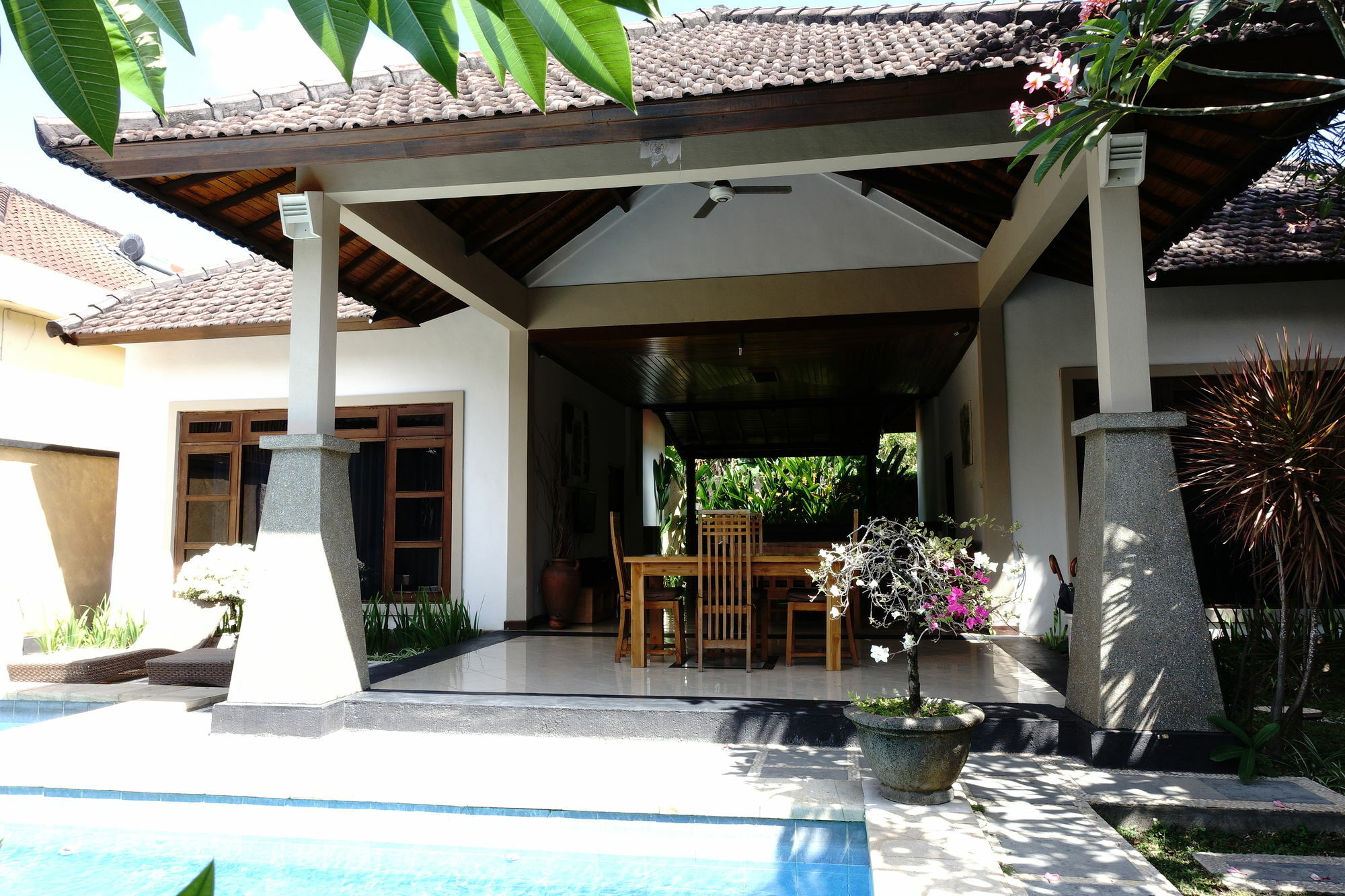 סמיניאק Gracia Bali Villas & Apartment Managed By Manara מראה חיצוני תמונה